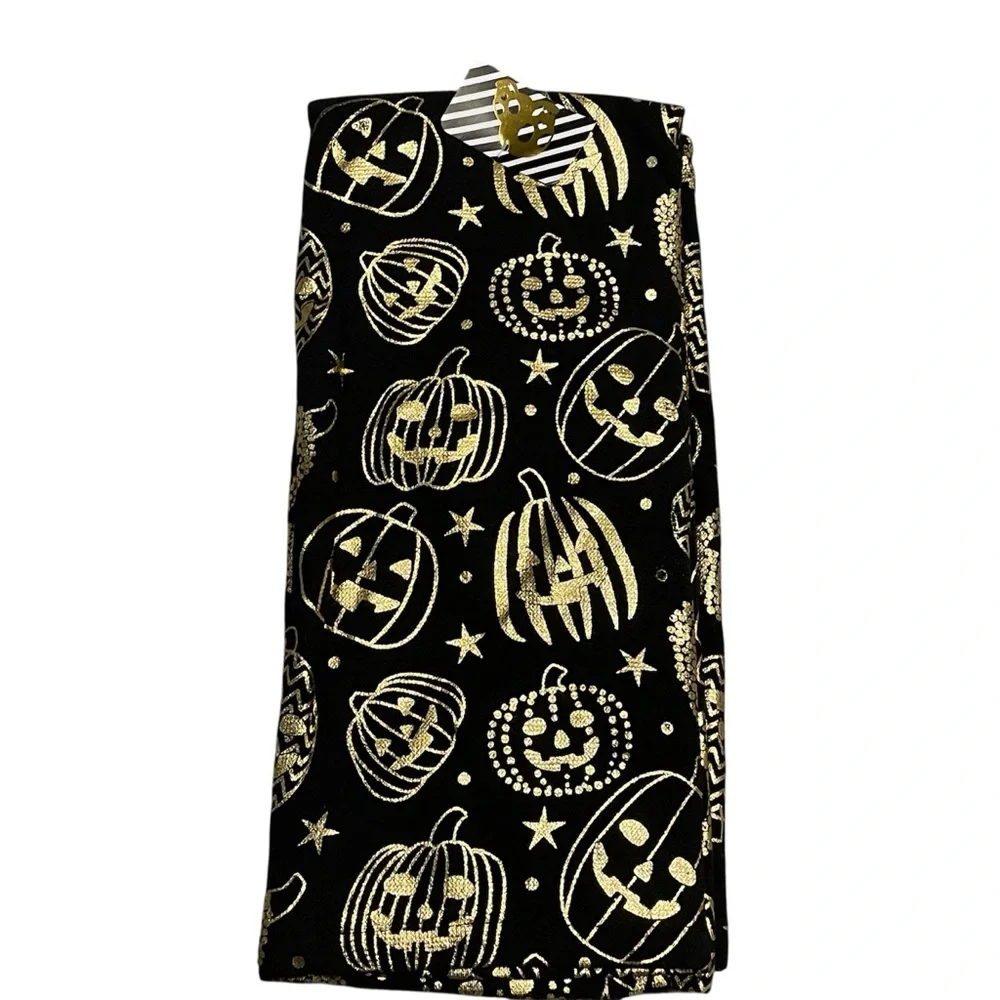 NWT Gramercy Studio Black and Gold Pumpkin Towel Set of 2